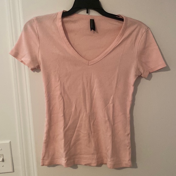 Pink v neck t shirt marks & Spencer - Picture 1 of 3